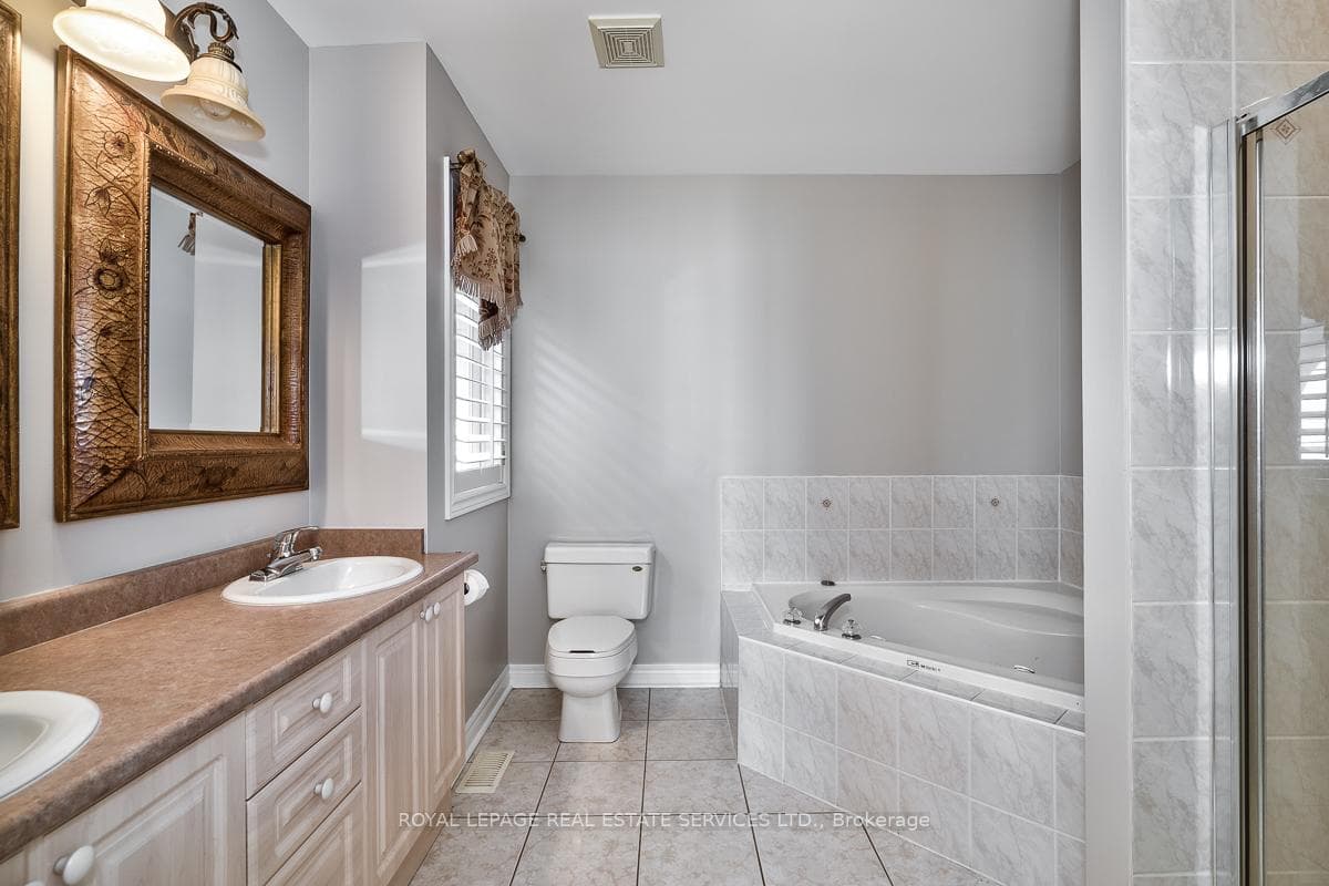 Spa-Inspired Primary Ensuite Boasts a Soaker Tub