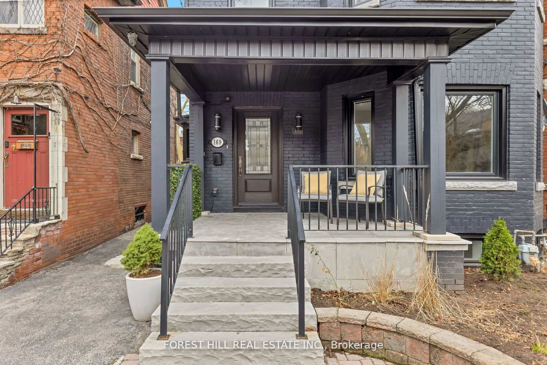 169 Walmer Road photo 3