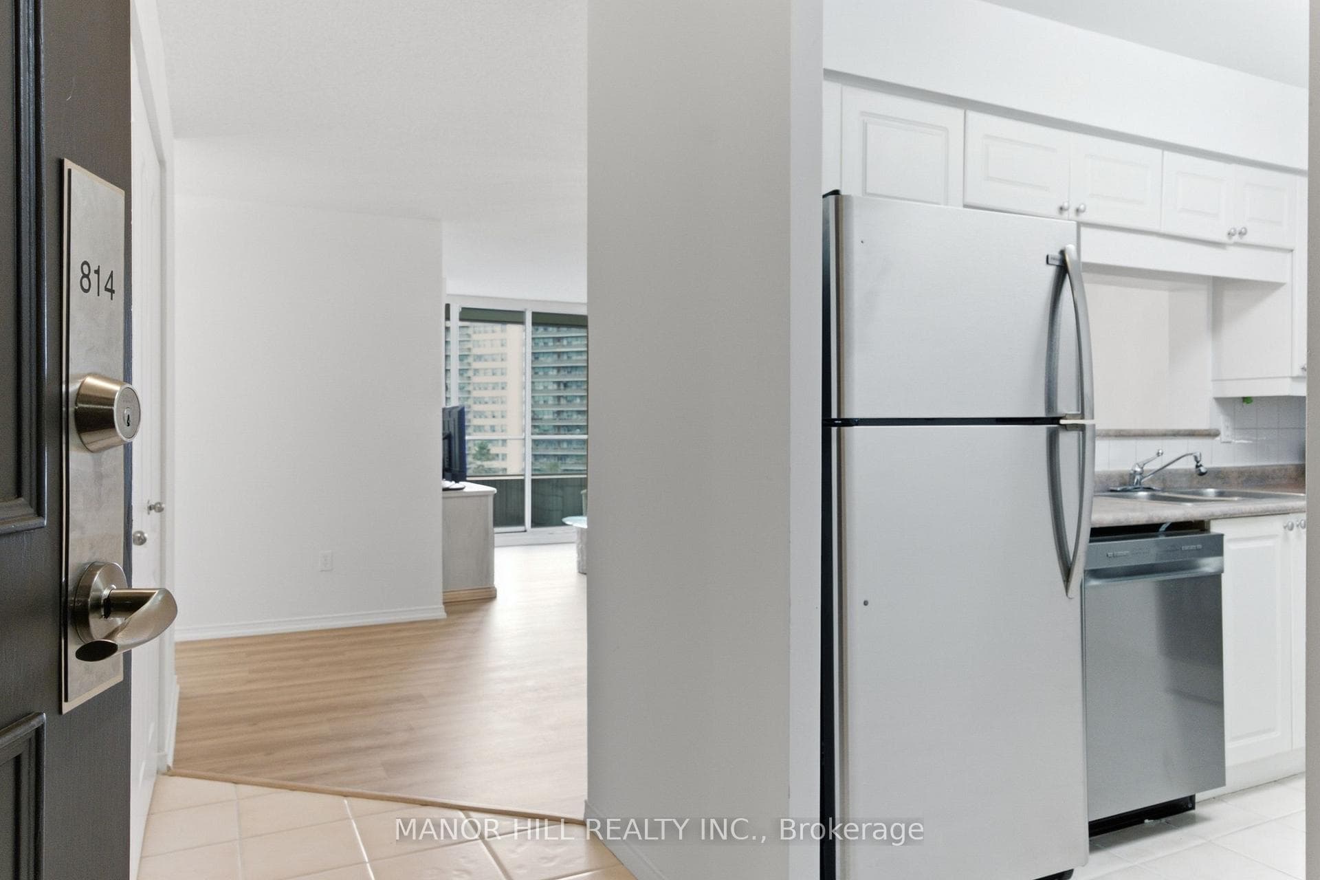 11 Townsgate Drive Unit 814 photo 5