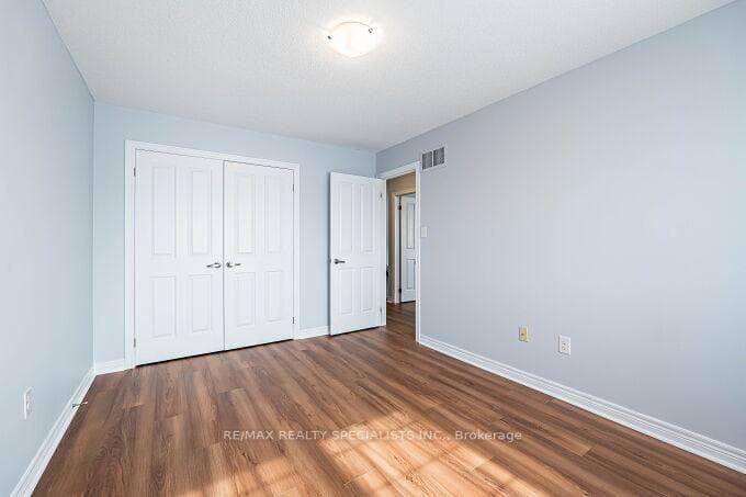 4663 Thomas Alton Boulevard photo 41