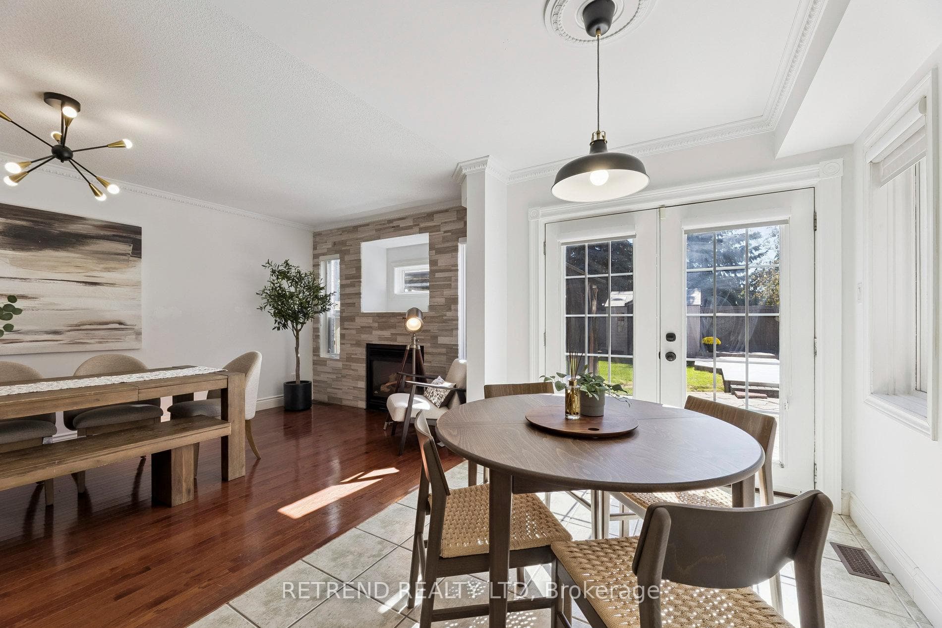 721 Swan Place photo 11
