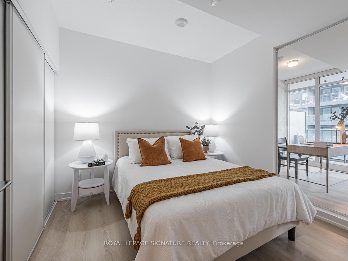 90 Queens Wharf Road Unit 508 photo 17