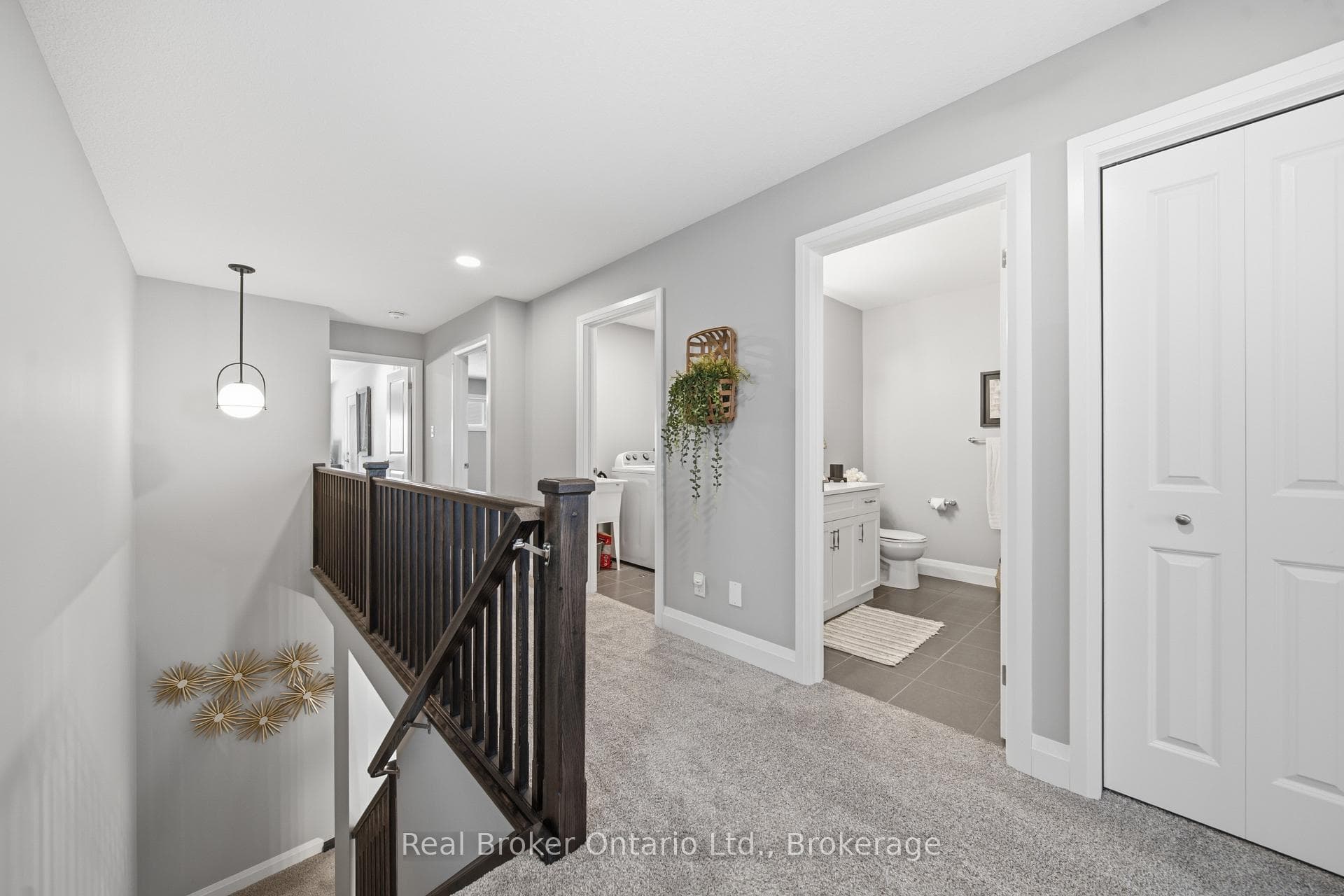 103 Stephenson Way photo 16