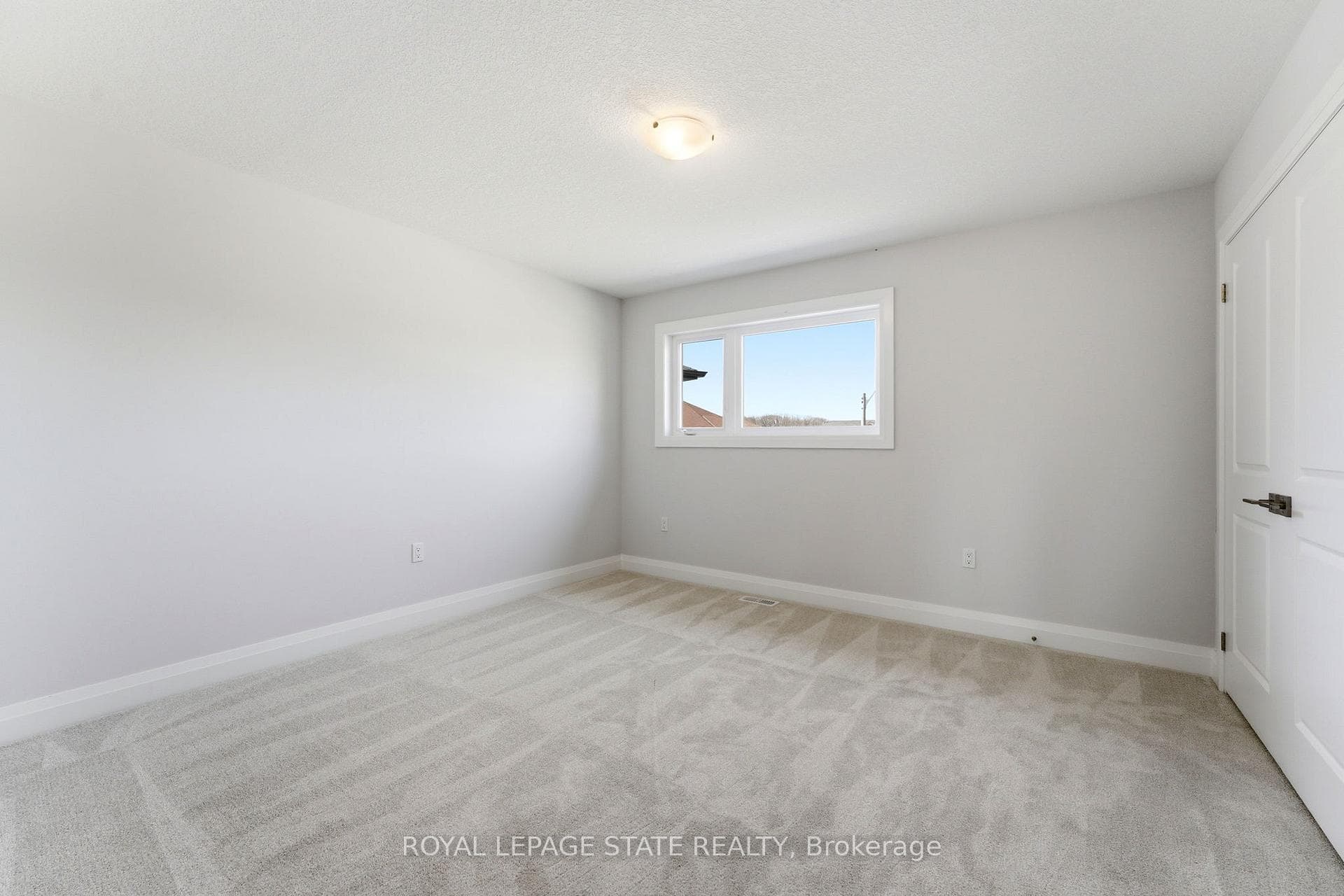 23 Woodvalley Court photo 19