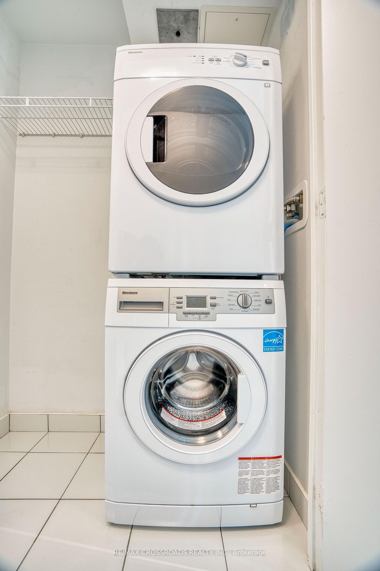 181 Dundas Street Unit 1815 photo 17