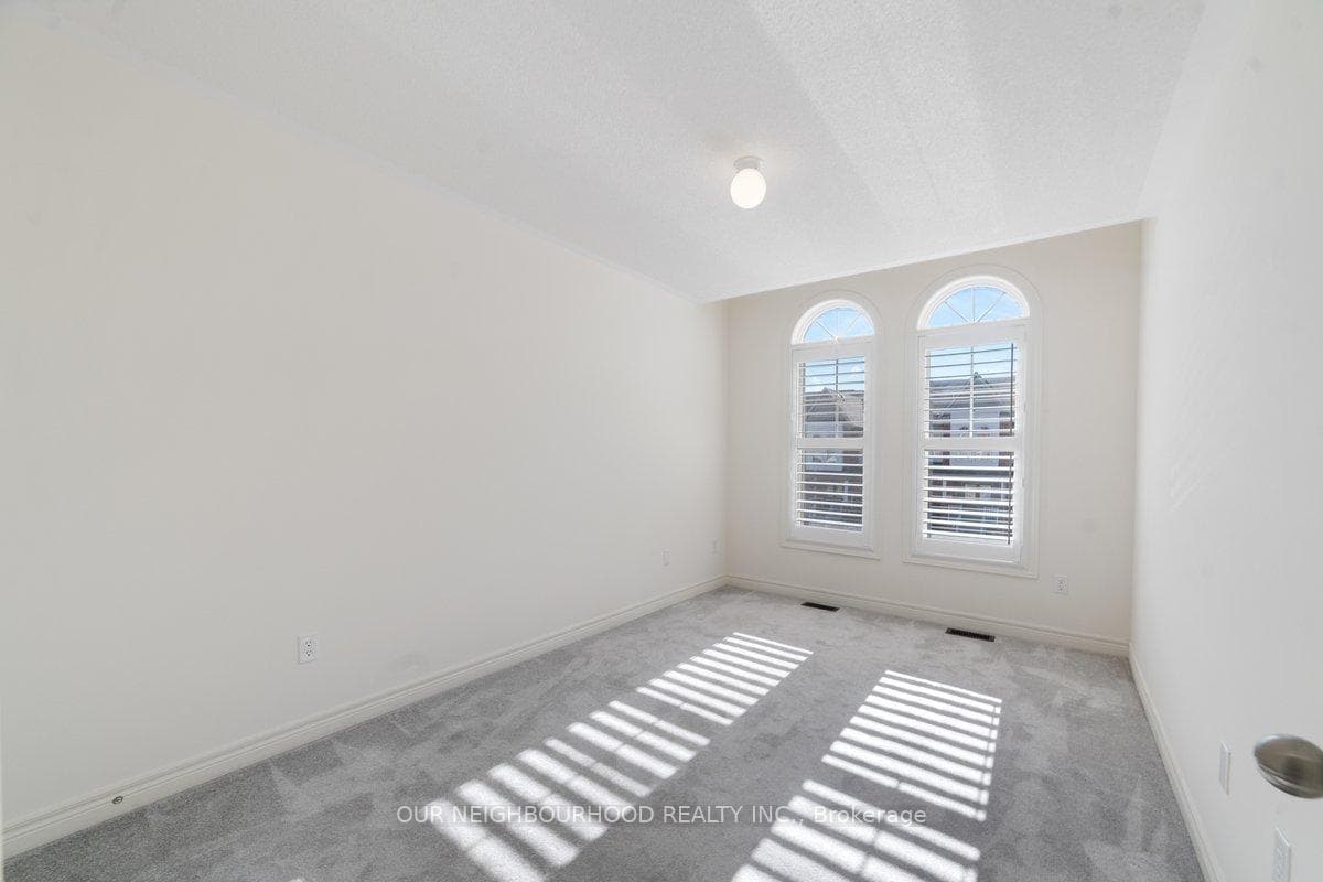 678 Krawchuk Crescent photo 13