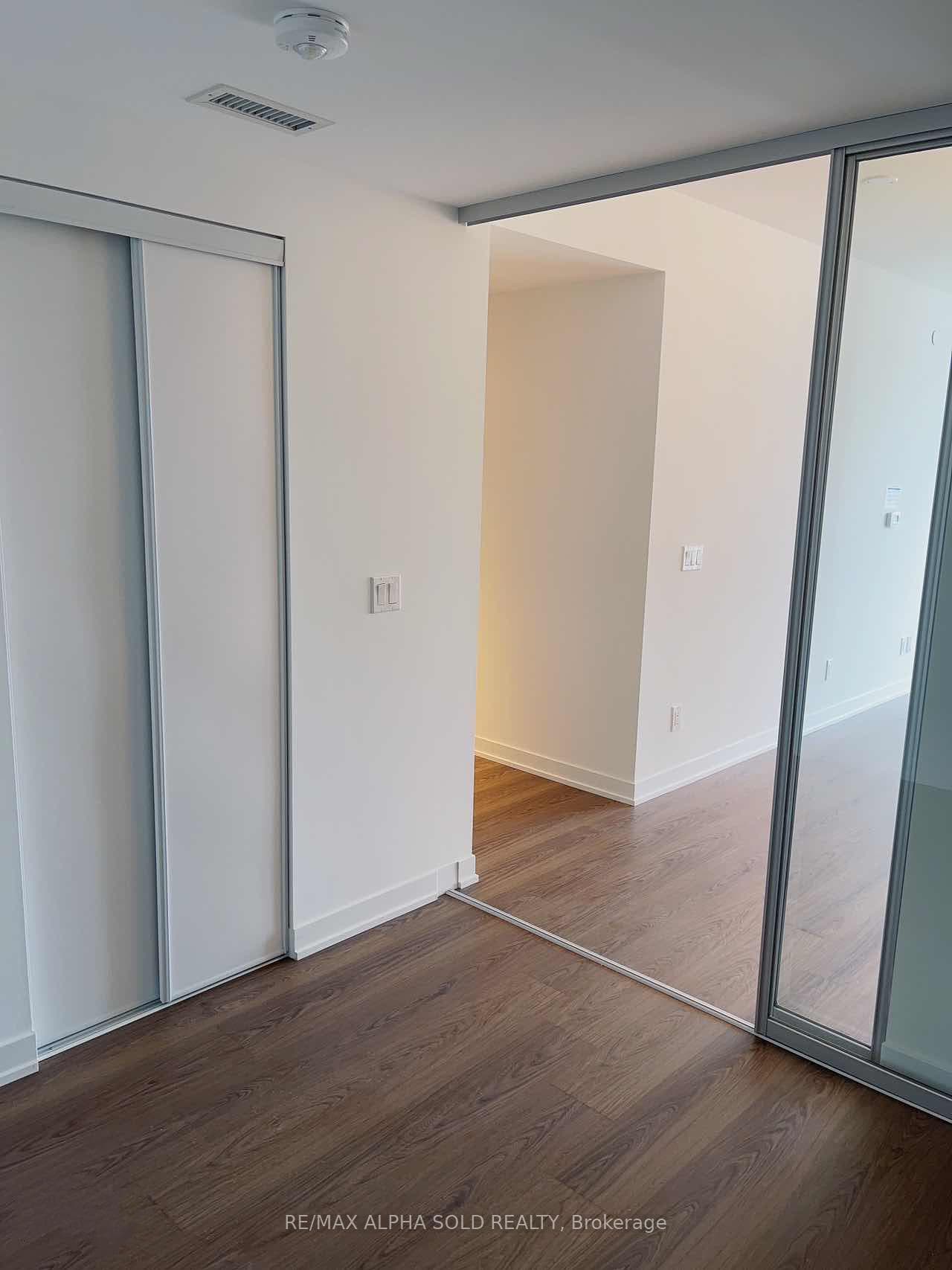 319 Jarvis Street Unit 4808 photo 5