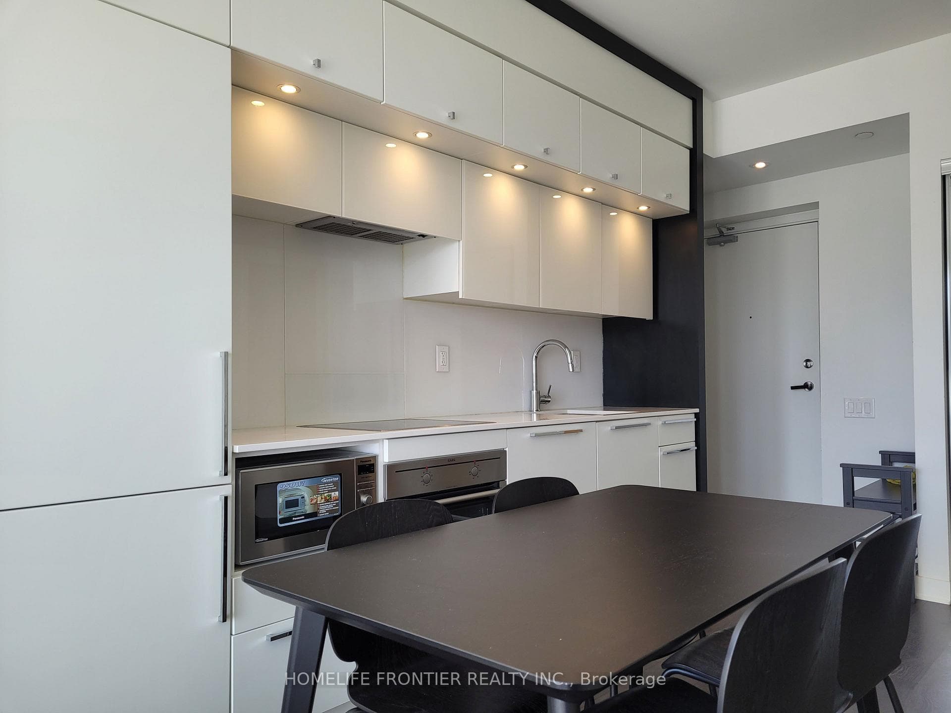 15 Grenville Street Unit 2101 photo 11
