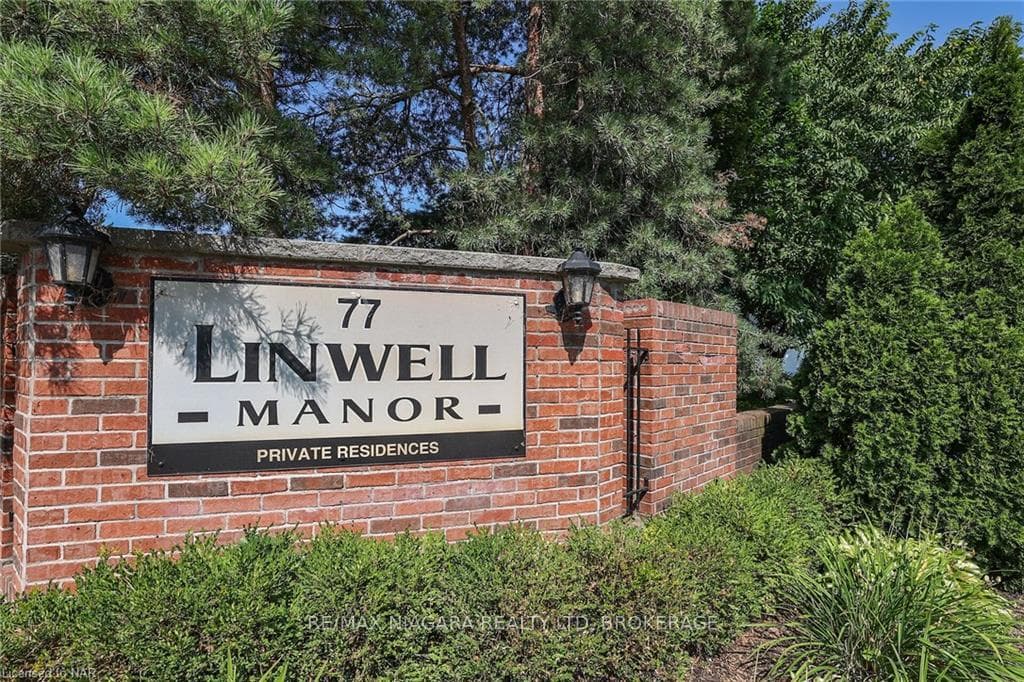 77 LINWELL Road Unit 40 photo 49