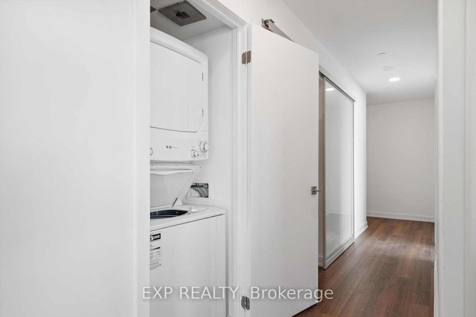 2433 Dufferin Street Unit 513 photo 19