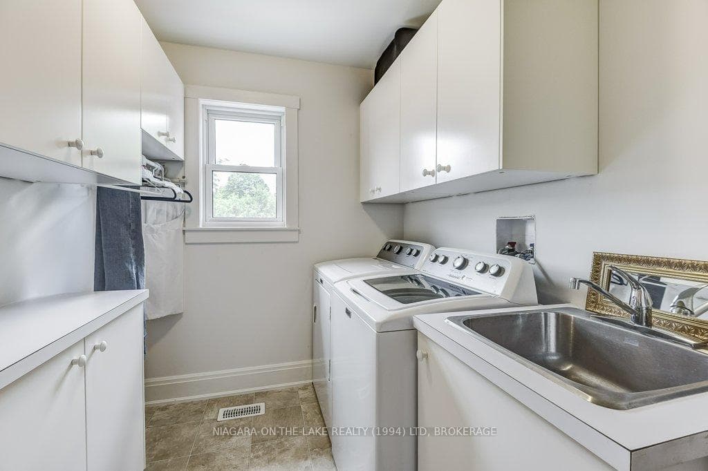 15 Meritage Lane Unit 8 photo 23