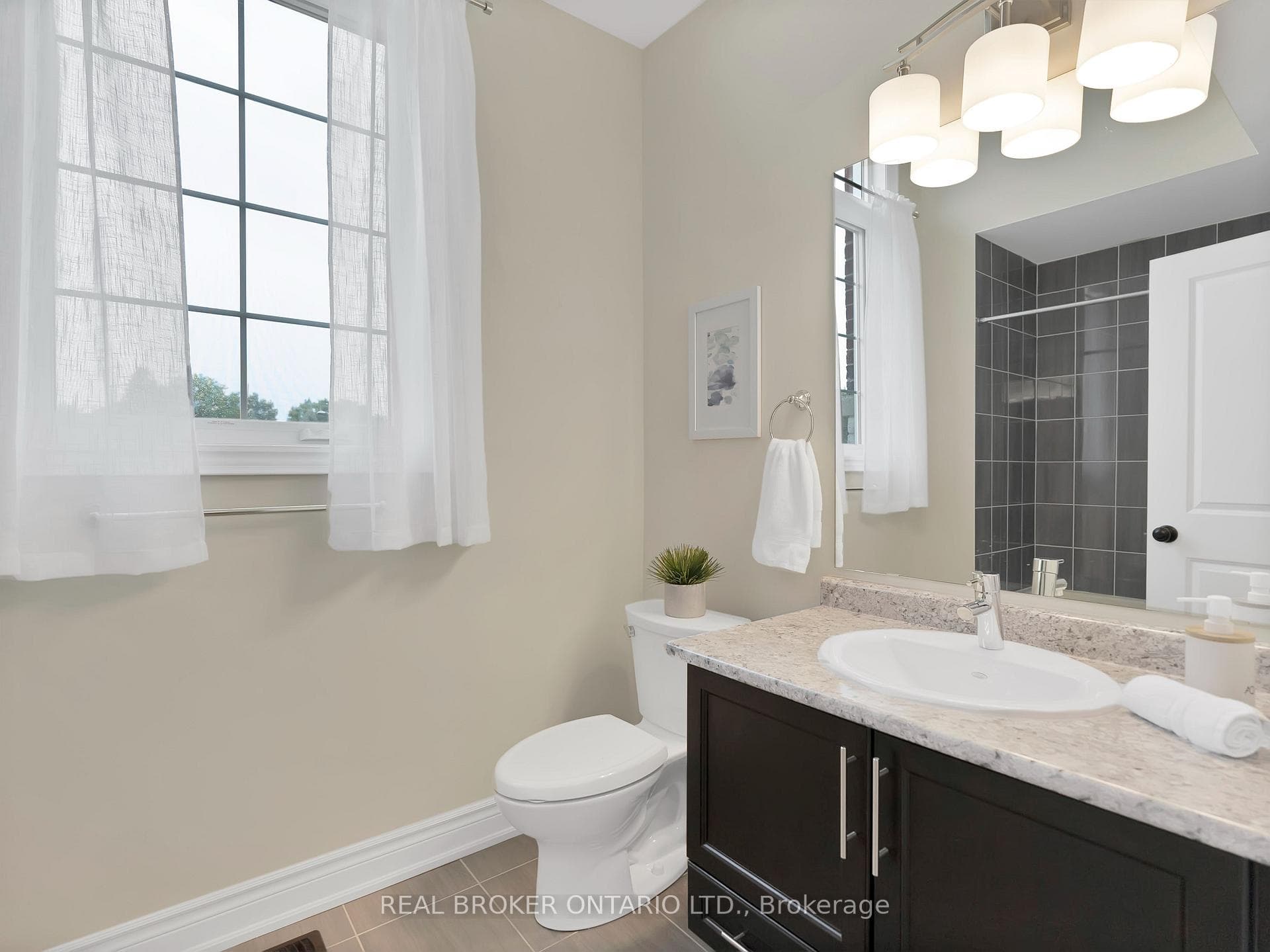 40 Creekvalley Lane photo 21