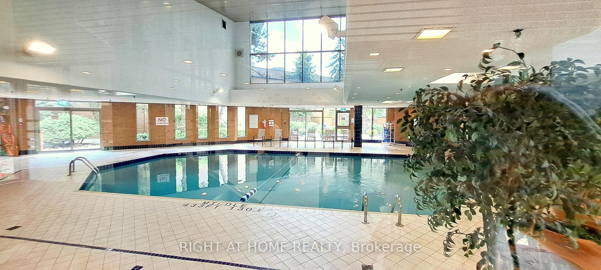 131 Beecroft Road Unit 1607 photo 26