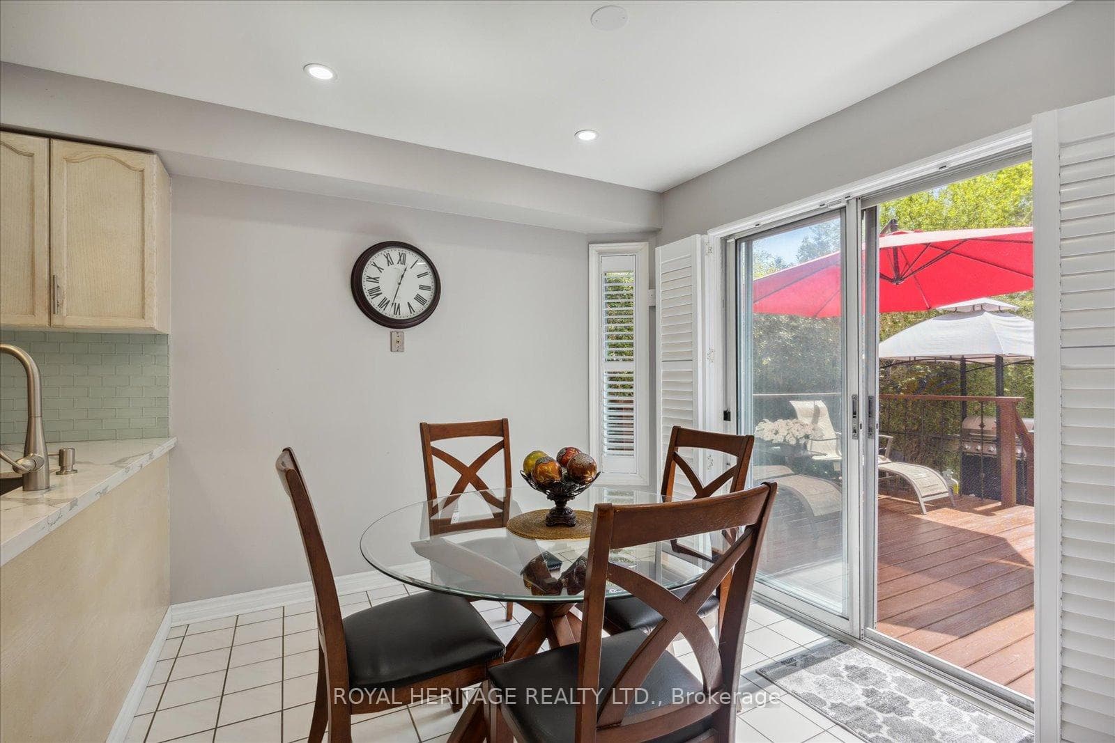 3 Knotty Pine Drive photo 14