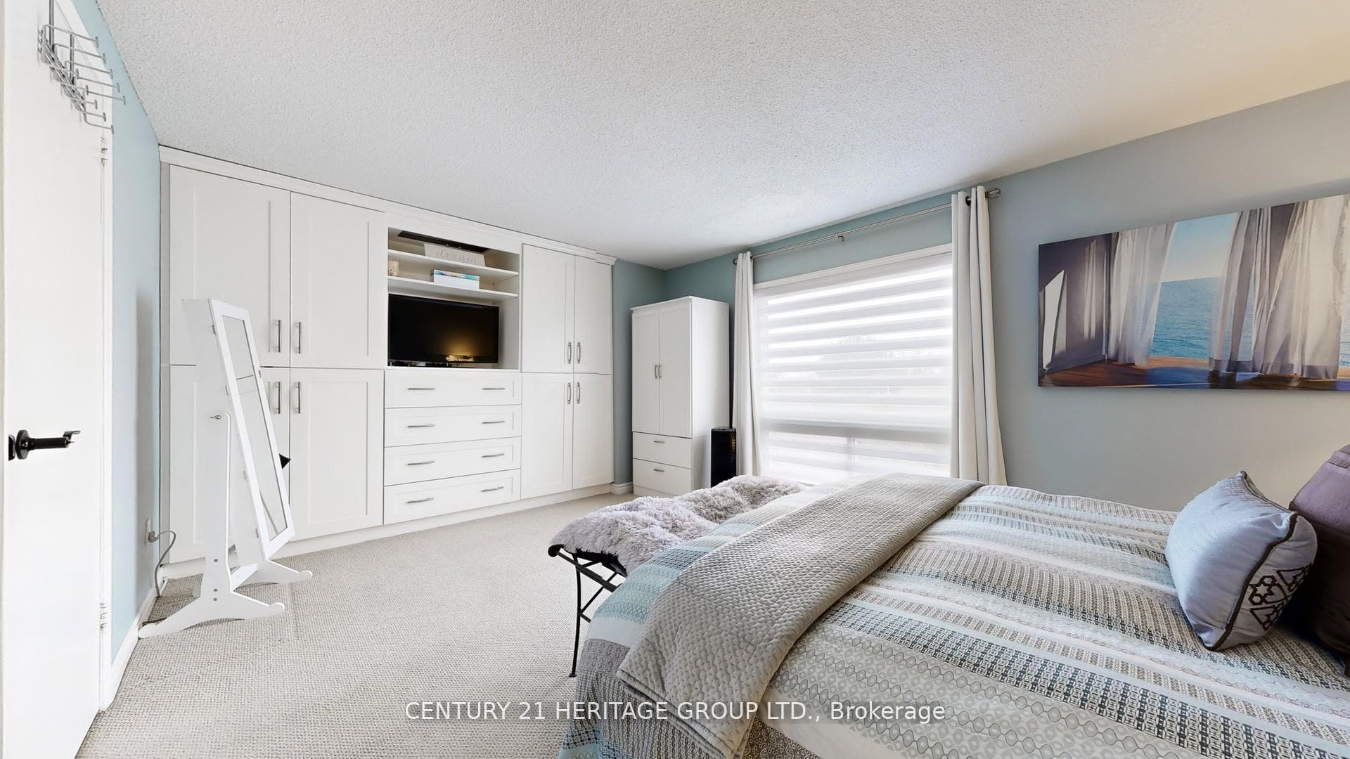 8 Dunkeld Way photo 31