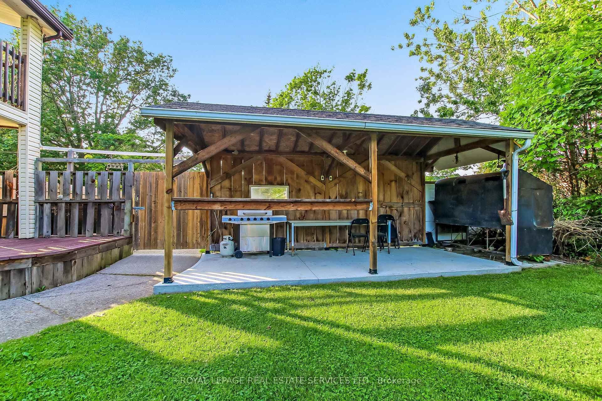 20 Bayview Avenue photo 17