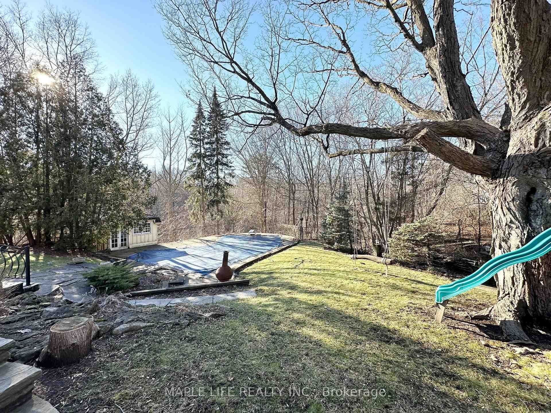 16 Brian Cliff Drive photo 6