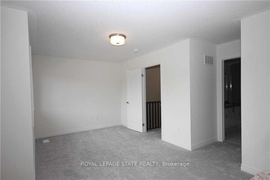 5 WAKELING Drive photo 14