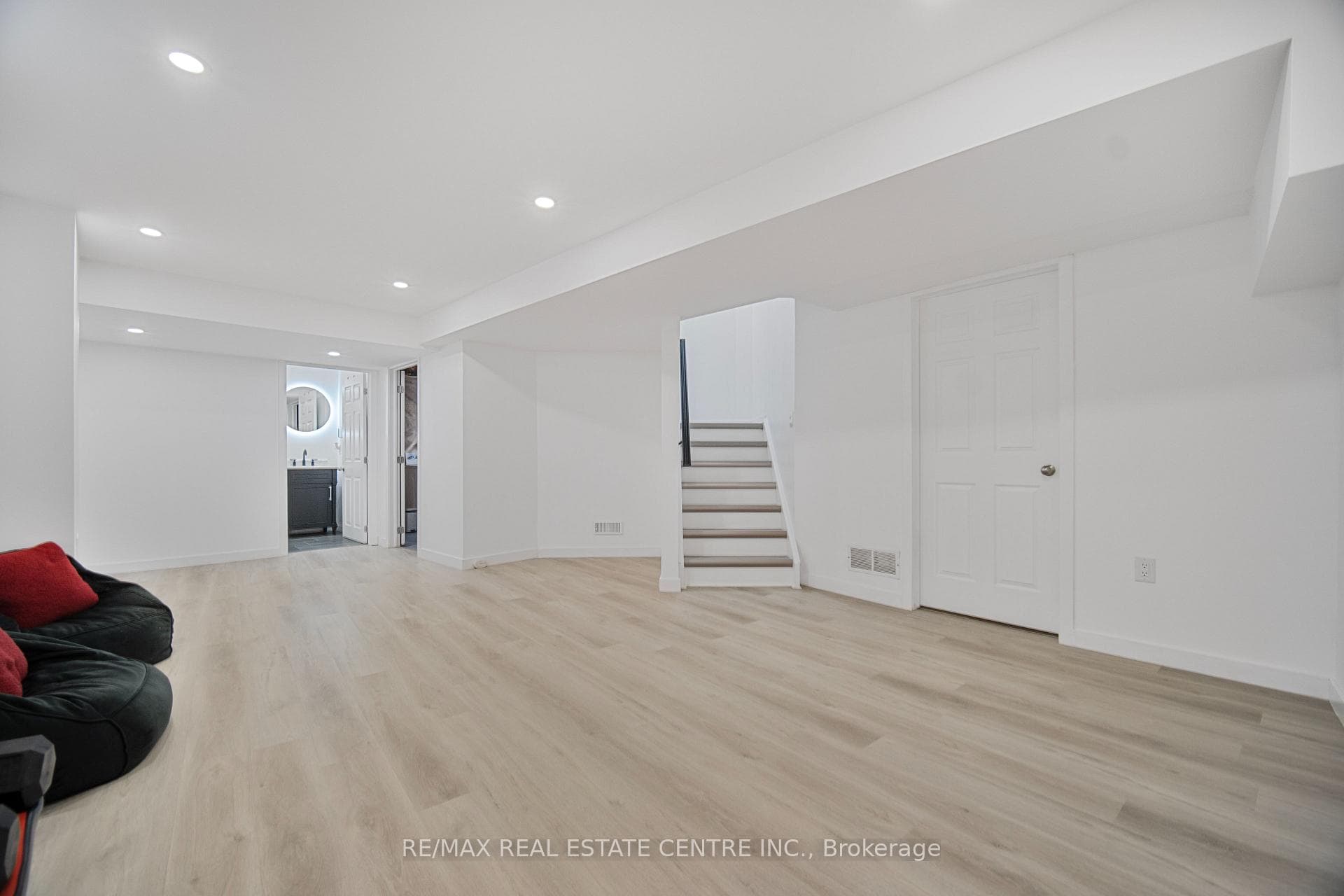 6 Eula White Place photo 21