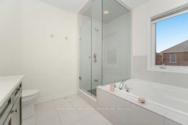 133 Hatt Court photo 25