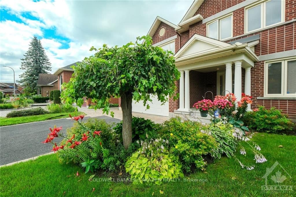1679 AUTUMN RIDGE Drive photo 3