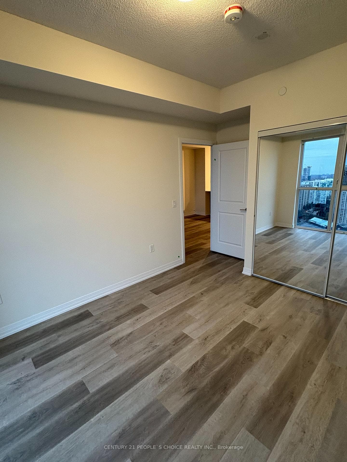 15 Watergarden Drive Unit 3002 photo 16