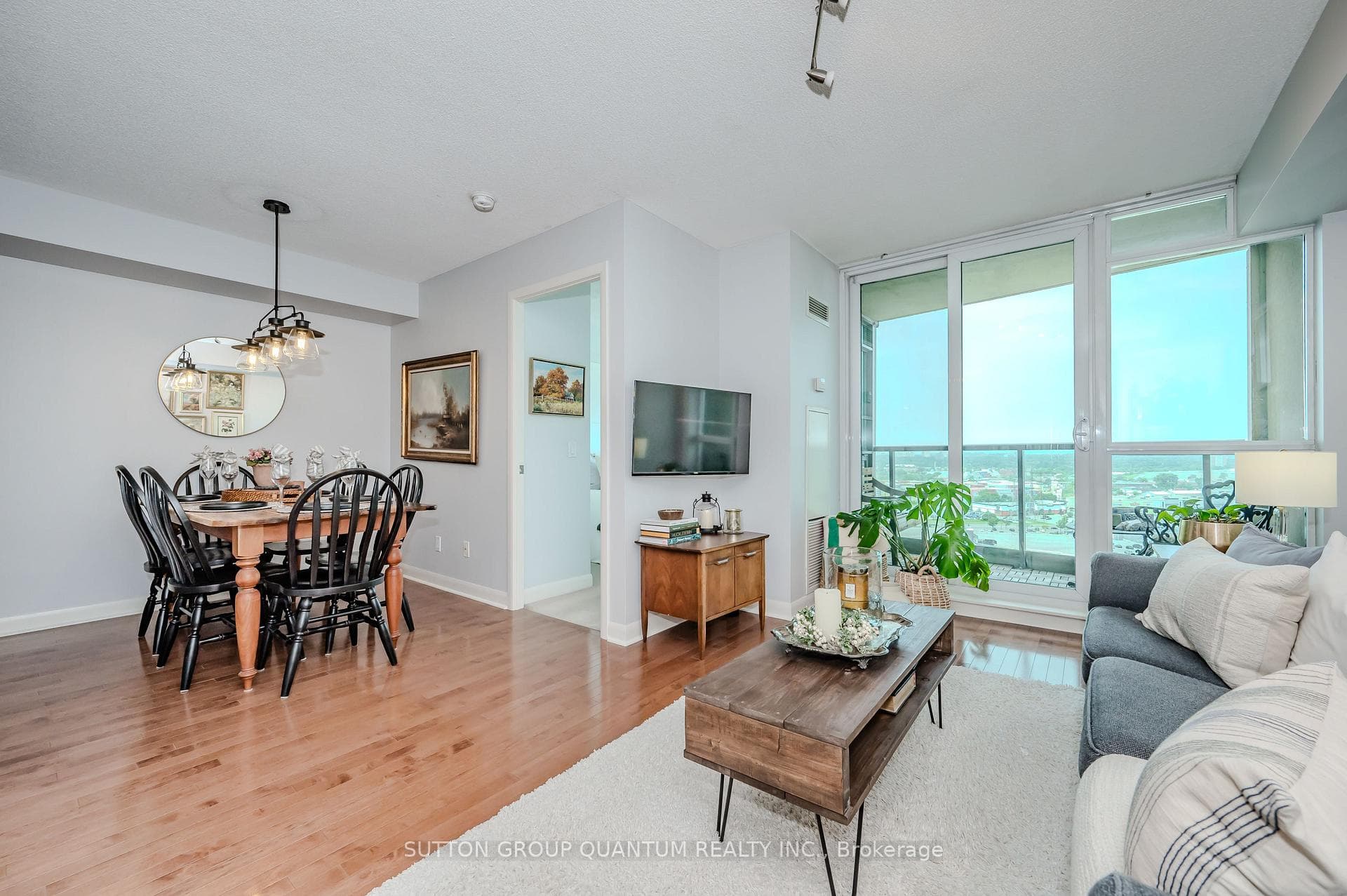 235 Sherway Gardens Road Unit 2109 photo 9