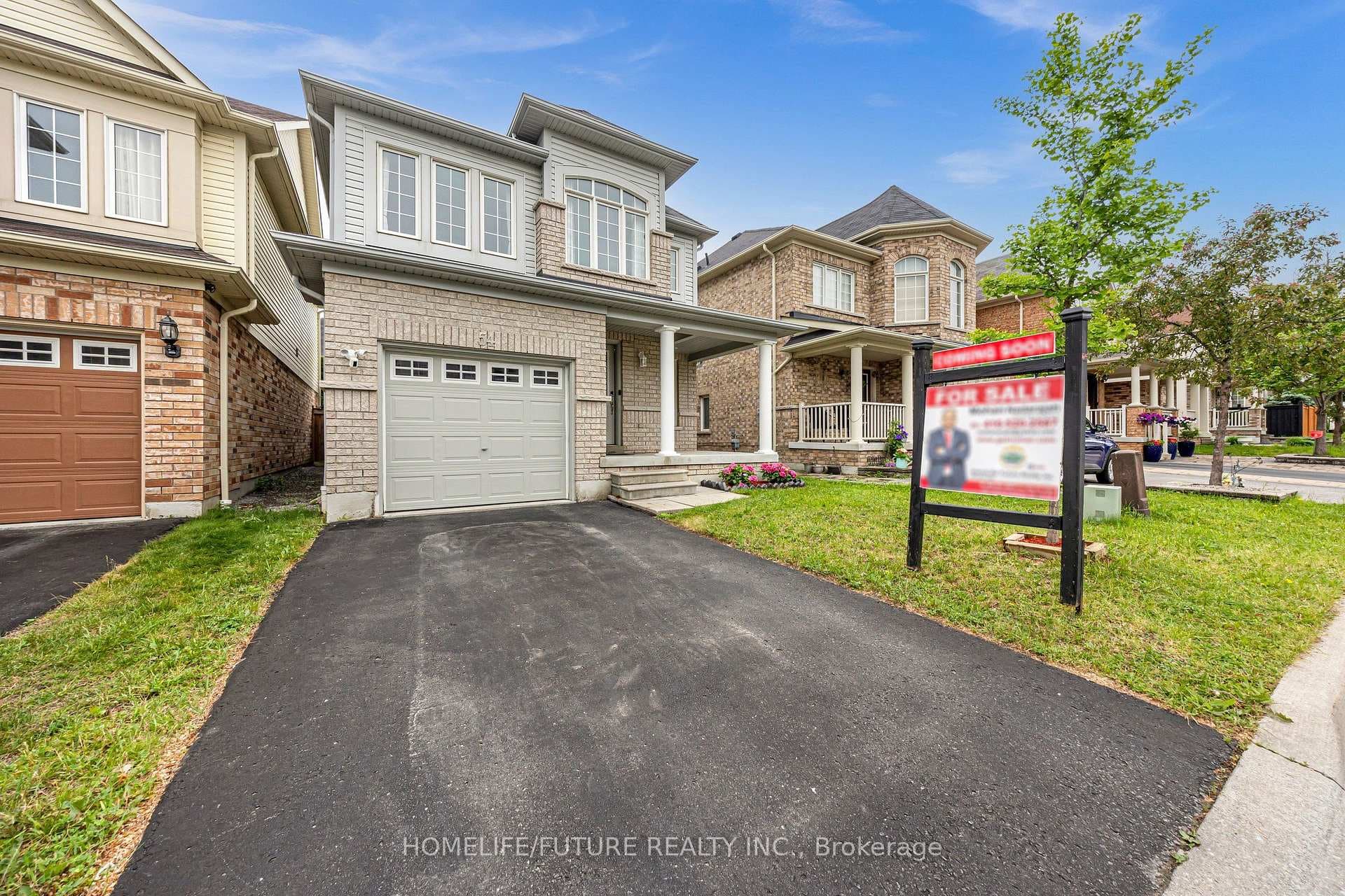 54 Oswell Drive photo 2
