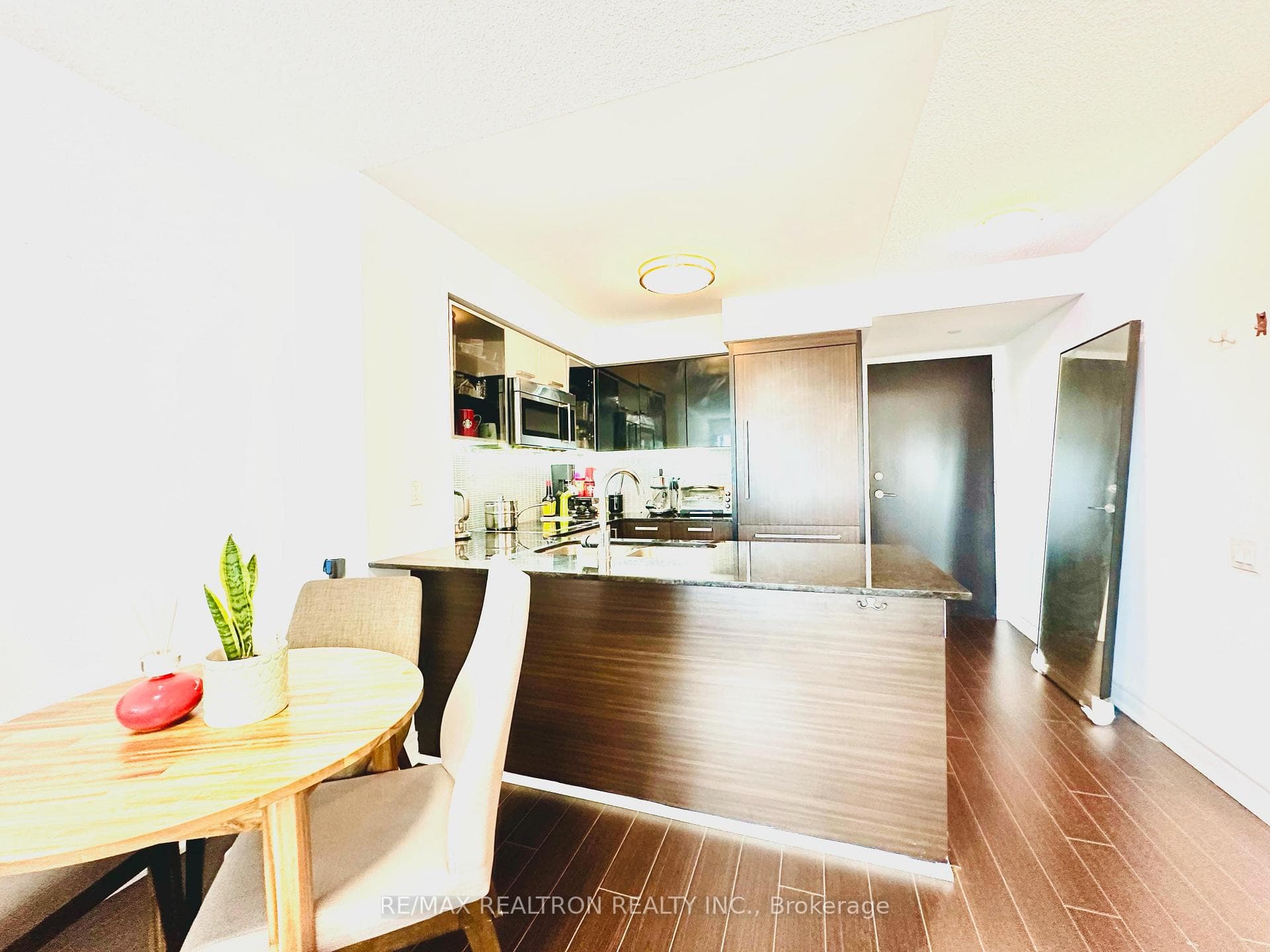 5162 Yonge Street Unit 2010 photo 11