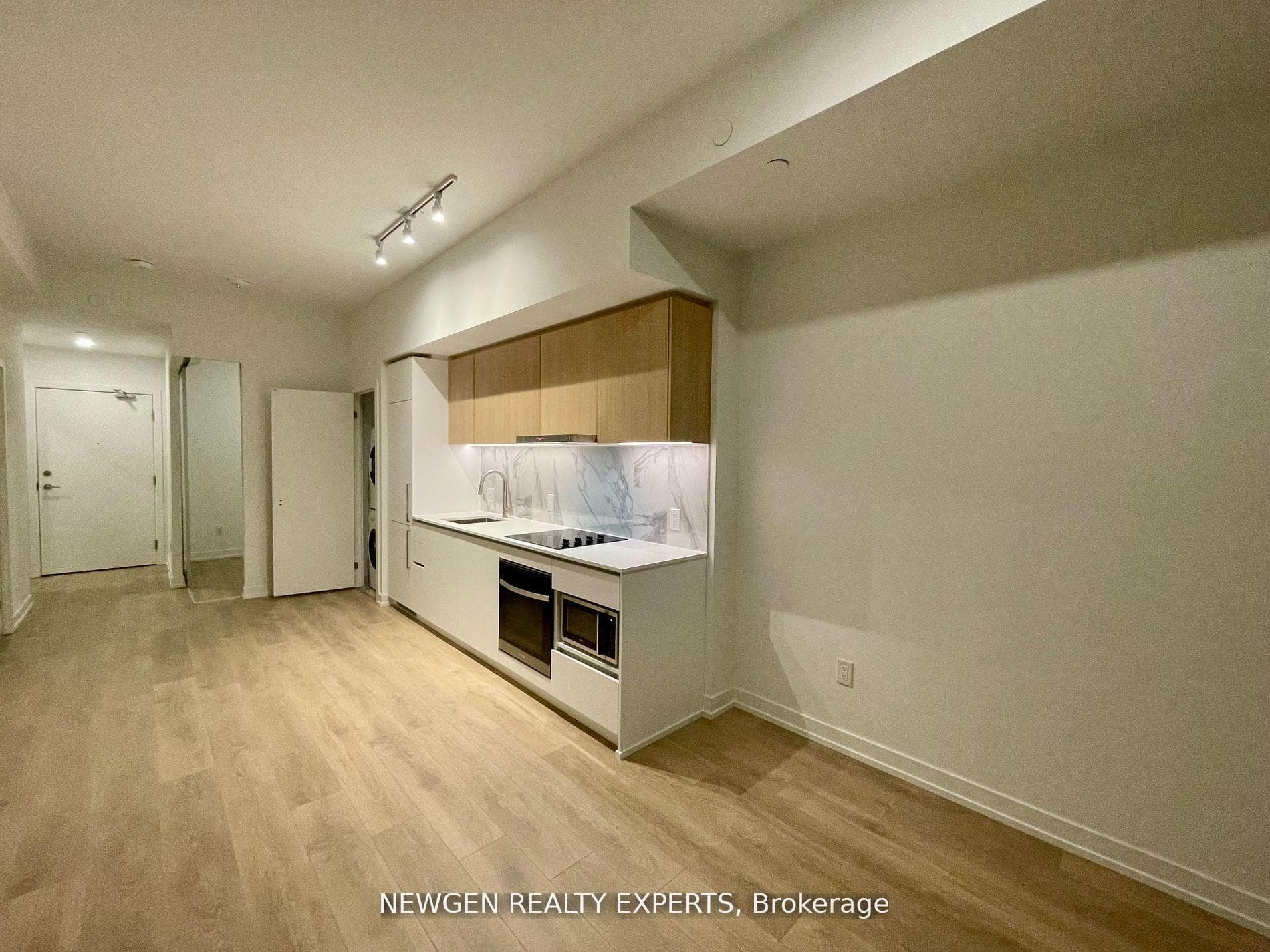 1100 Sheppard Avenue Unit LPH33 photo 11