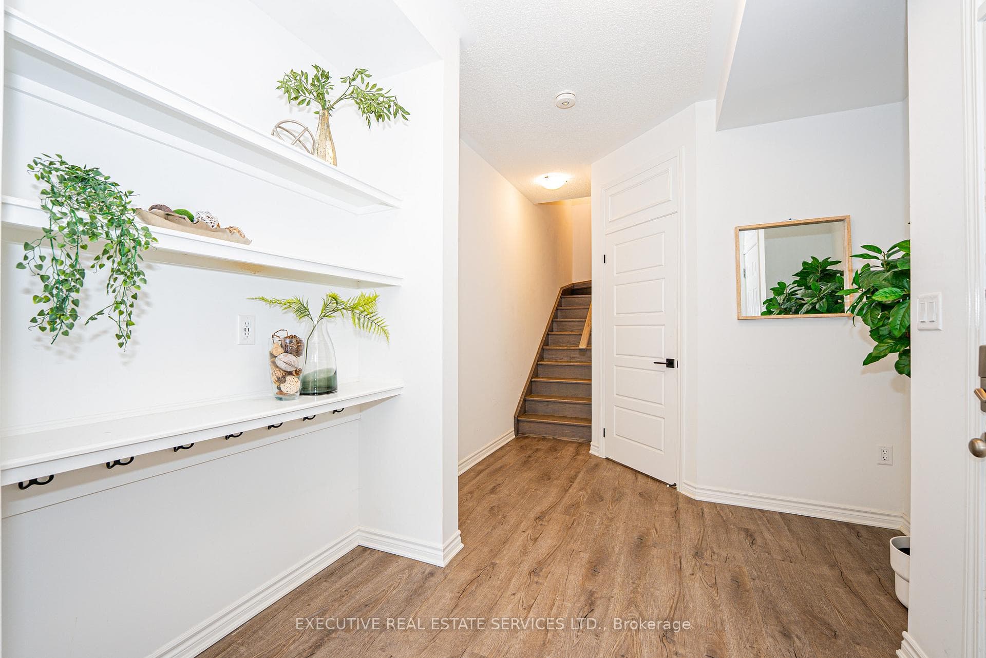 72 Melmar Street photo 8