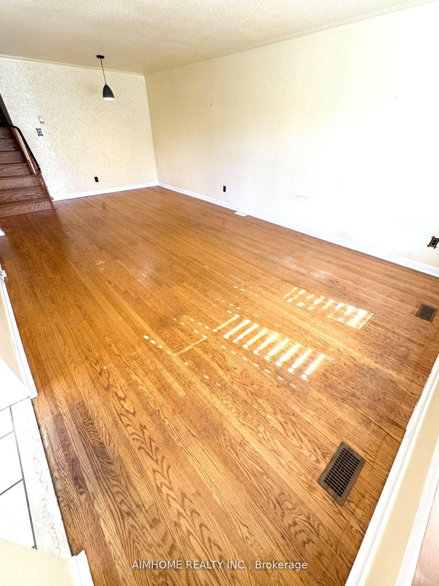 31 Poplar Road Unit (Main) photo 8