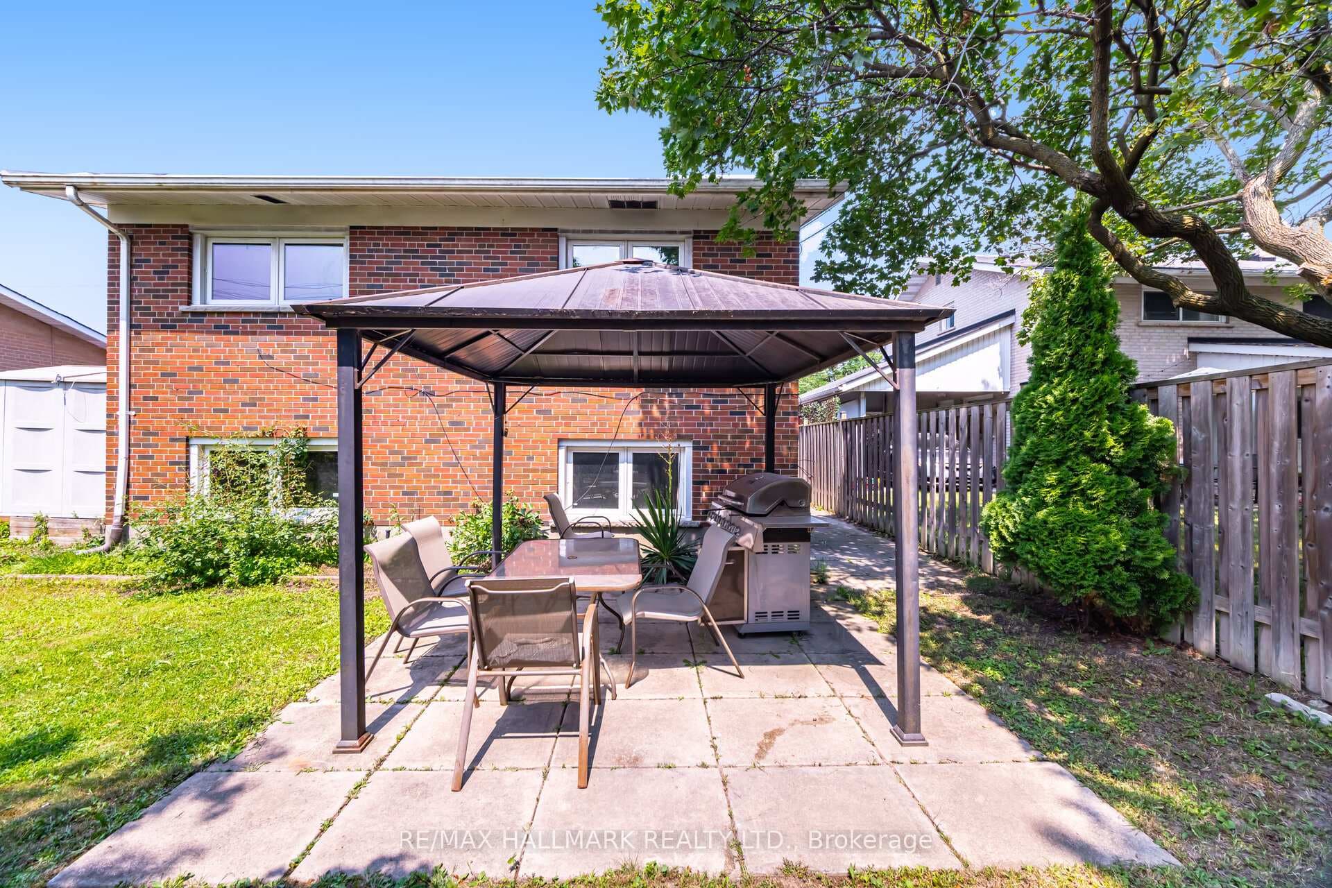47 Marthclare Avenue photo 40
