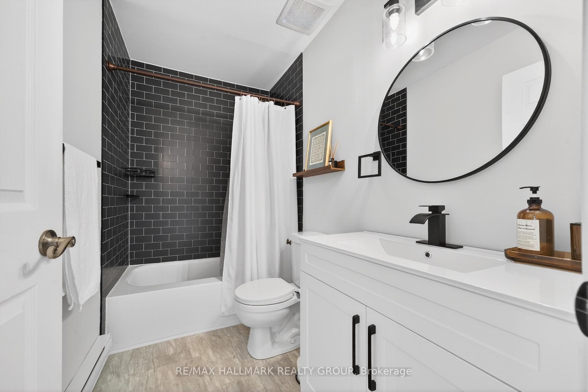 740 Morin Street Unit 8 photo 36