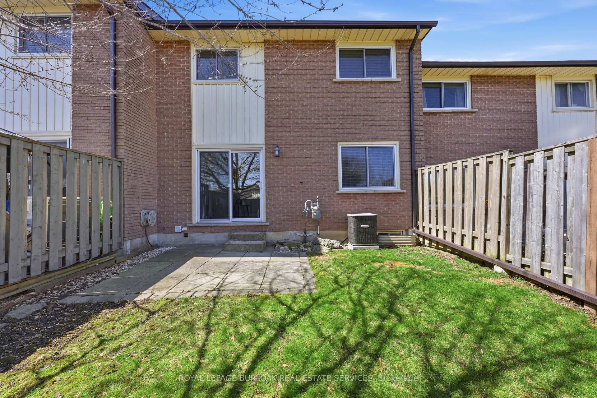 11 Queenslea Drive Unit 154 photo 29