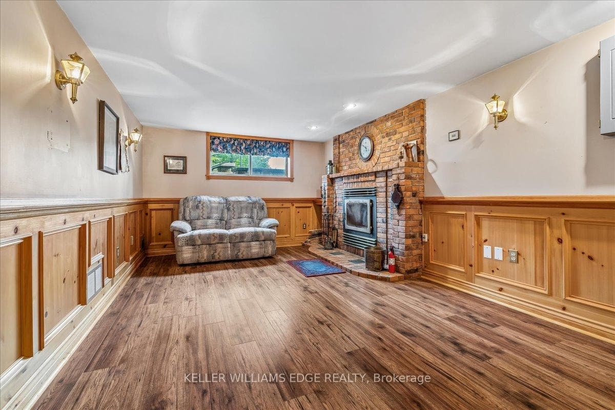 668 Bridle Wood photo 25