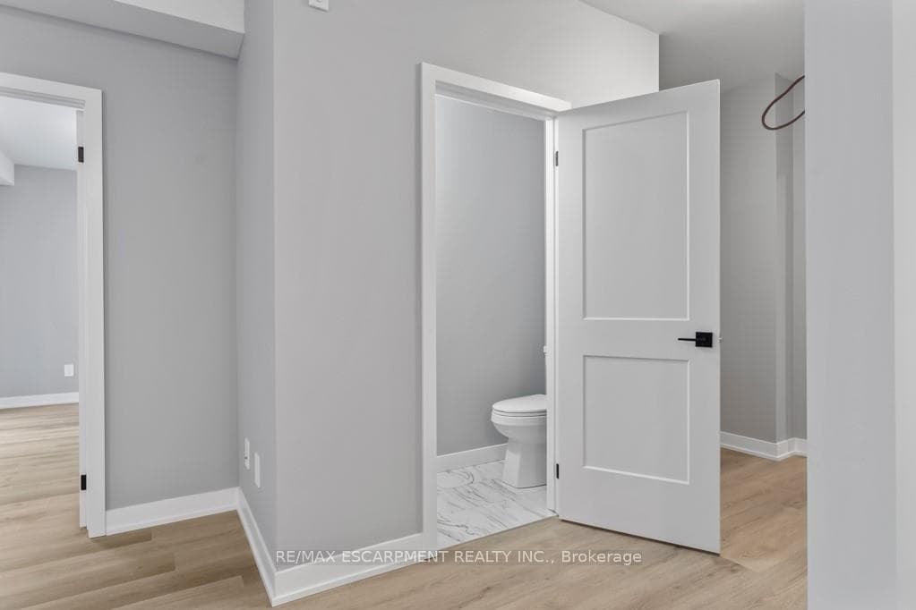 5002 King Street Unit 508 photo 9