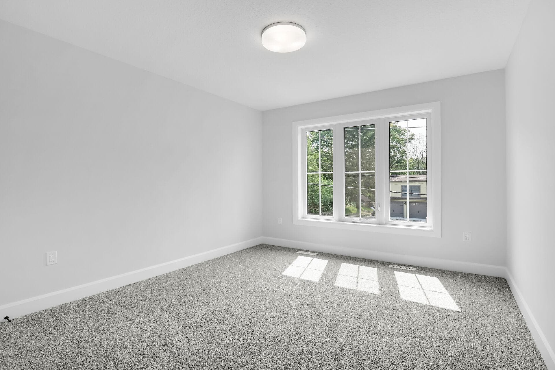 420 OLD WONDERLAND Road photo 23