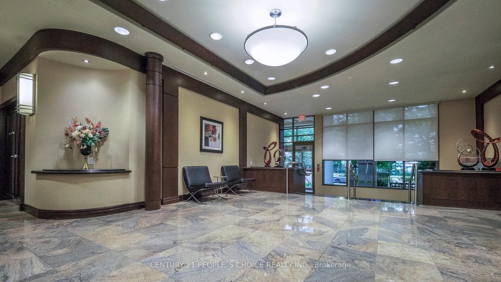 335 Rathburn Road Unit 2109 photo 6