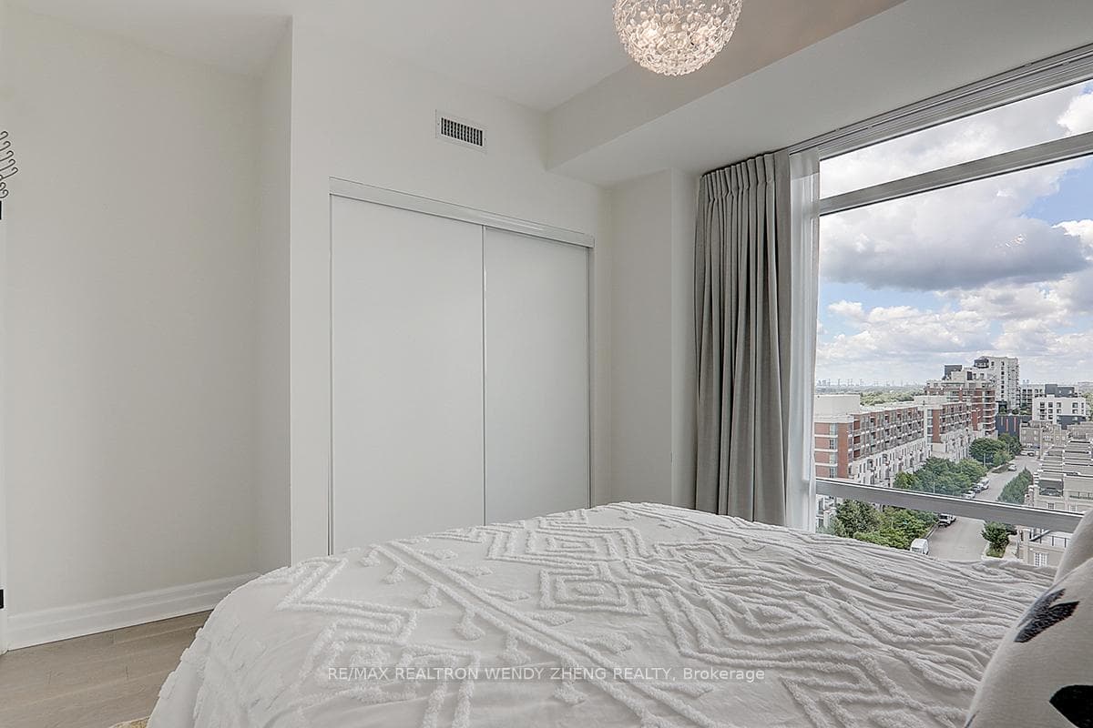 8110 Birchmount Road Unit 905E photo 34