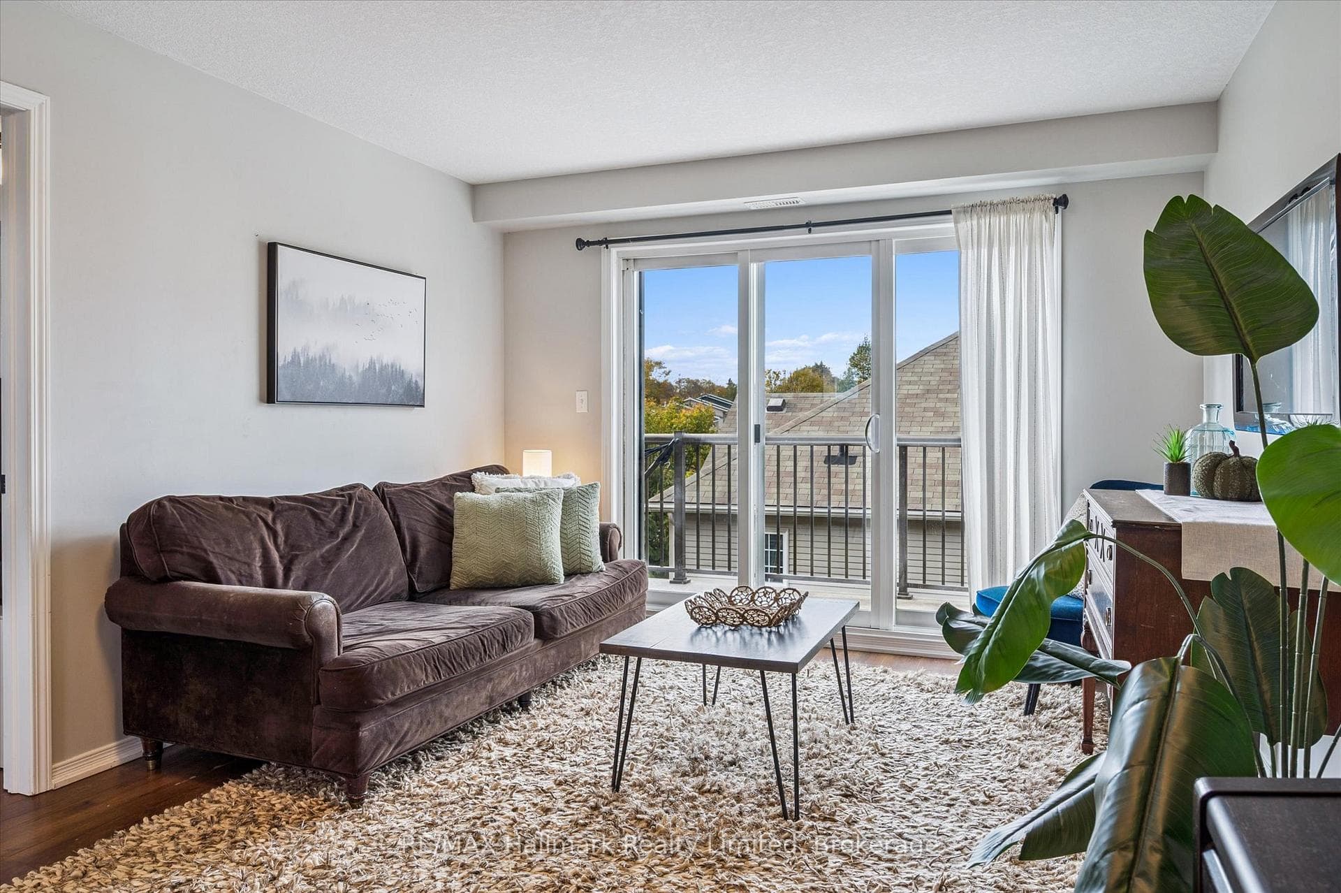 35 Mountford Drive Unit 27 photo 6