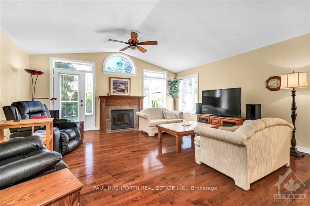 169 GRANITE Court photo 8