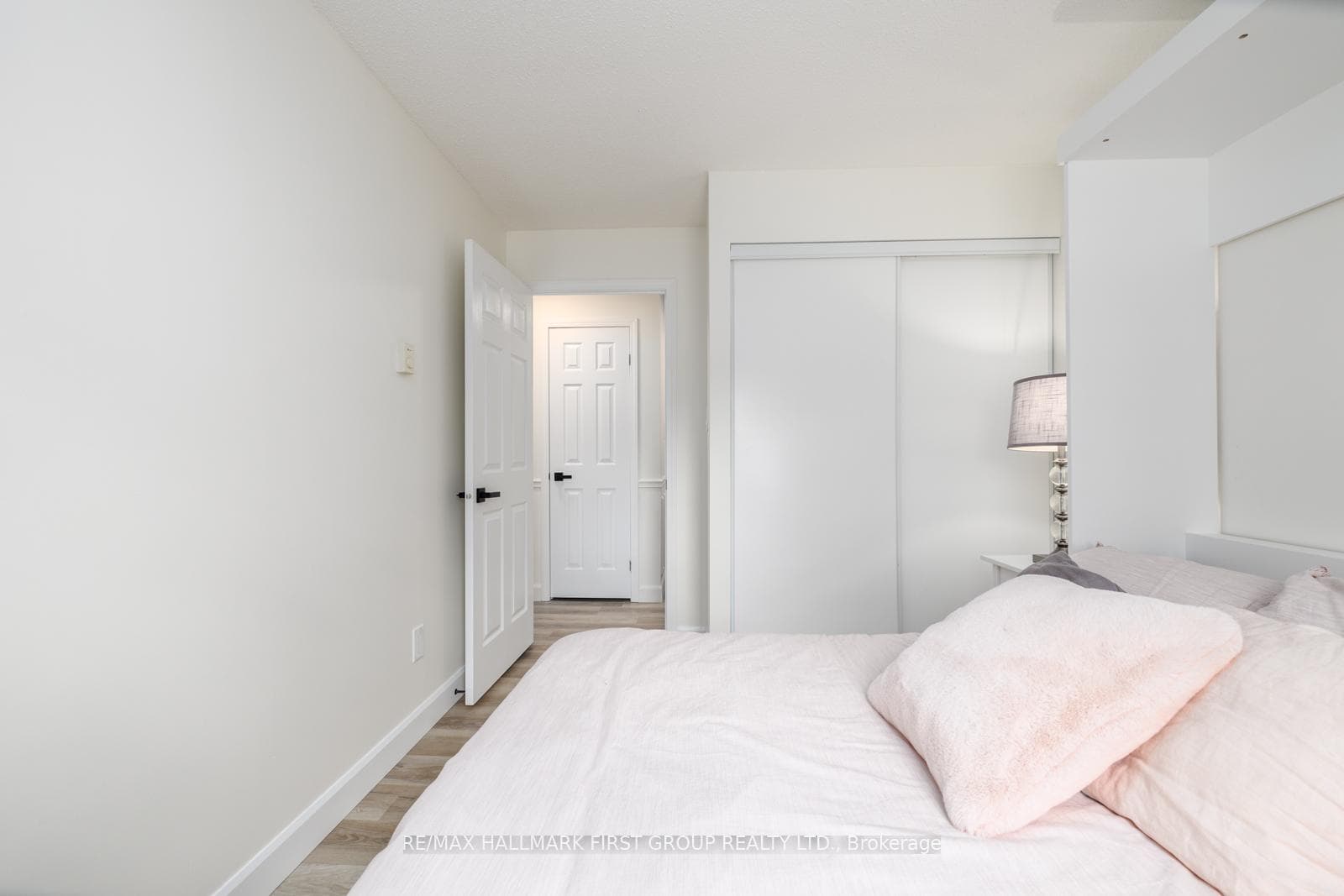91 Aspen Springs Drive Unit 208 photo 23
