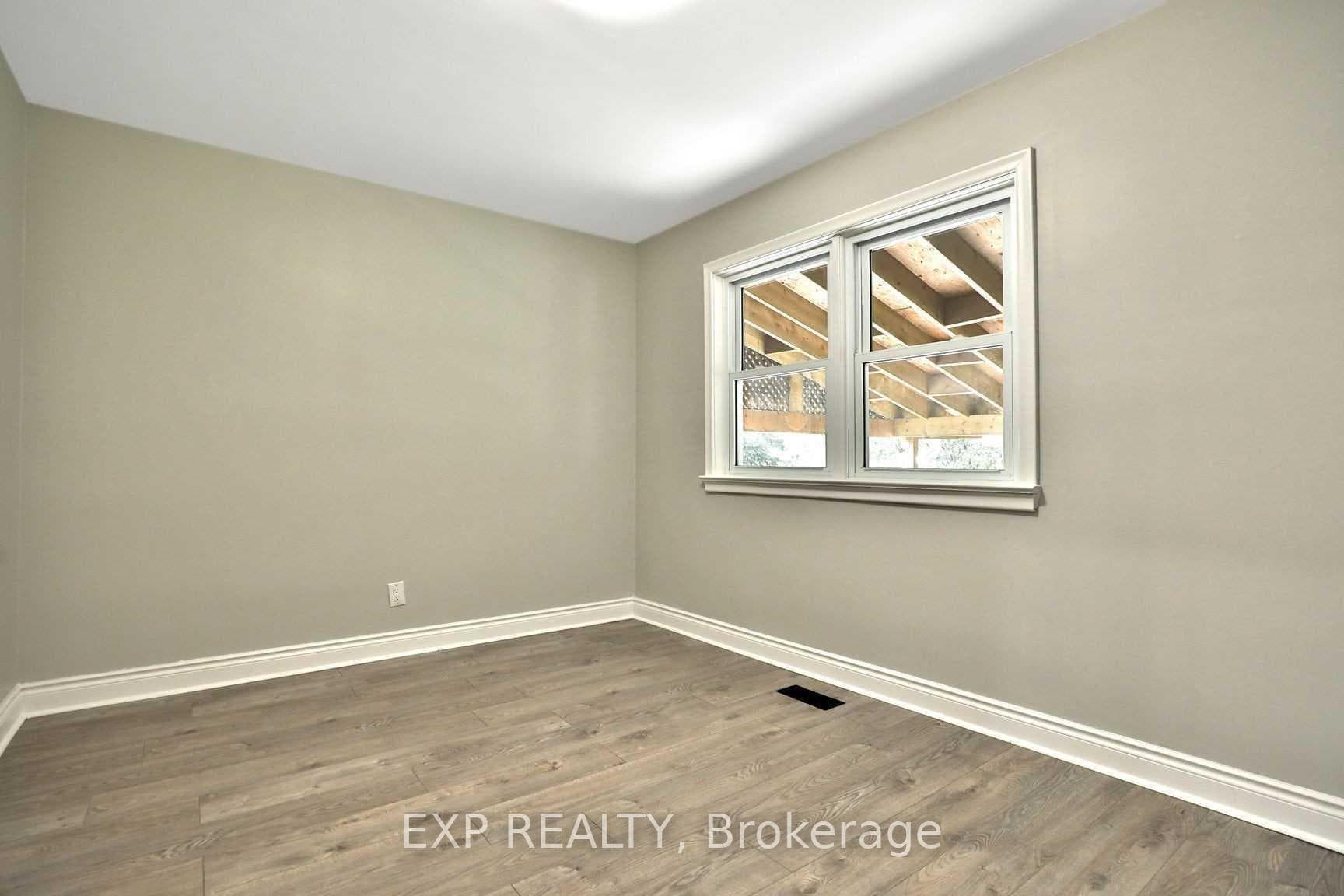 778 Drury Lane photo 9