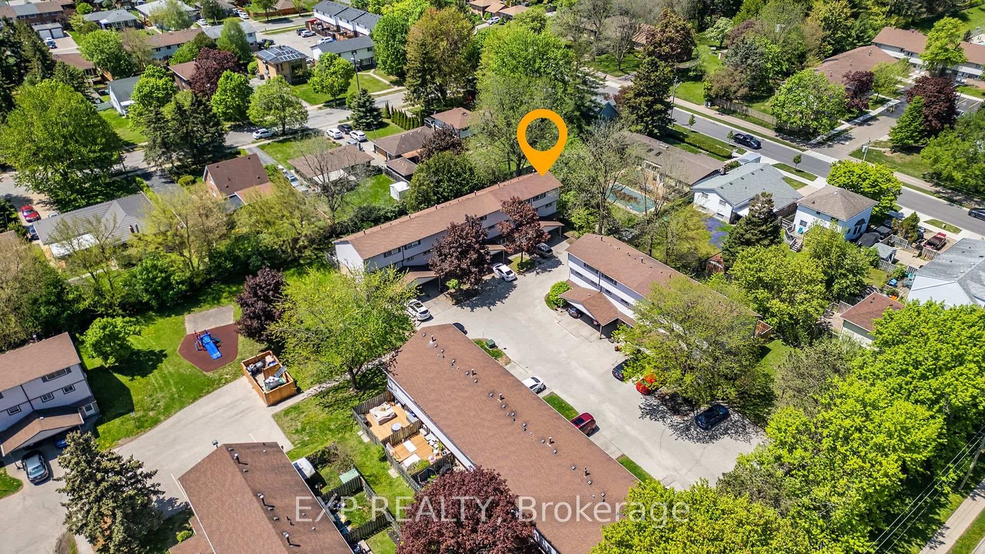 25 Thaler Avenue Unit 12 photo 2