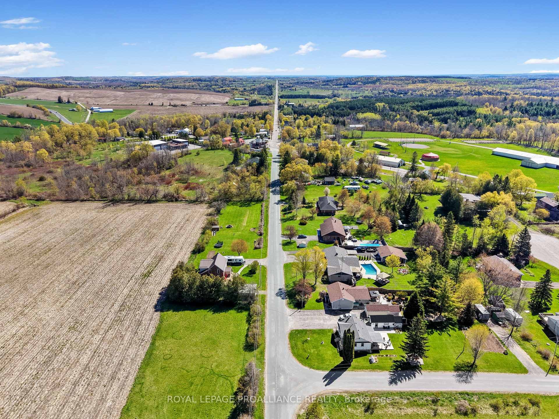 11834 3rd Line Road photo 34