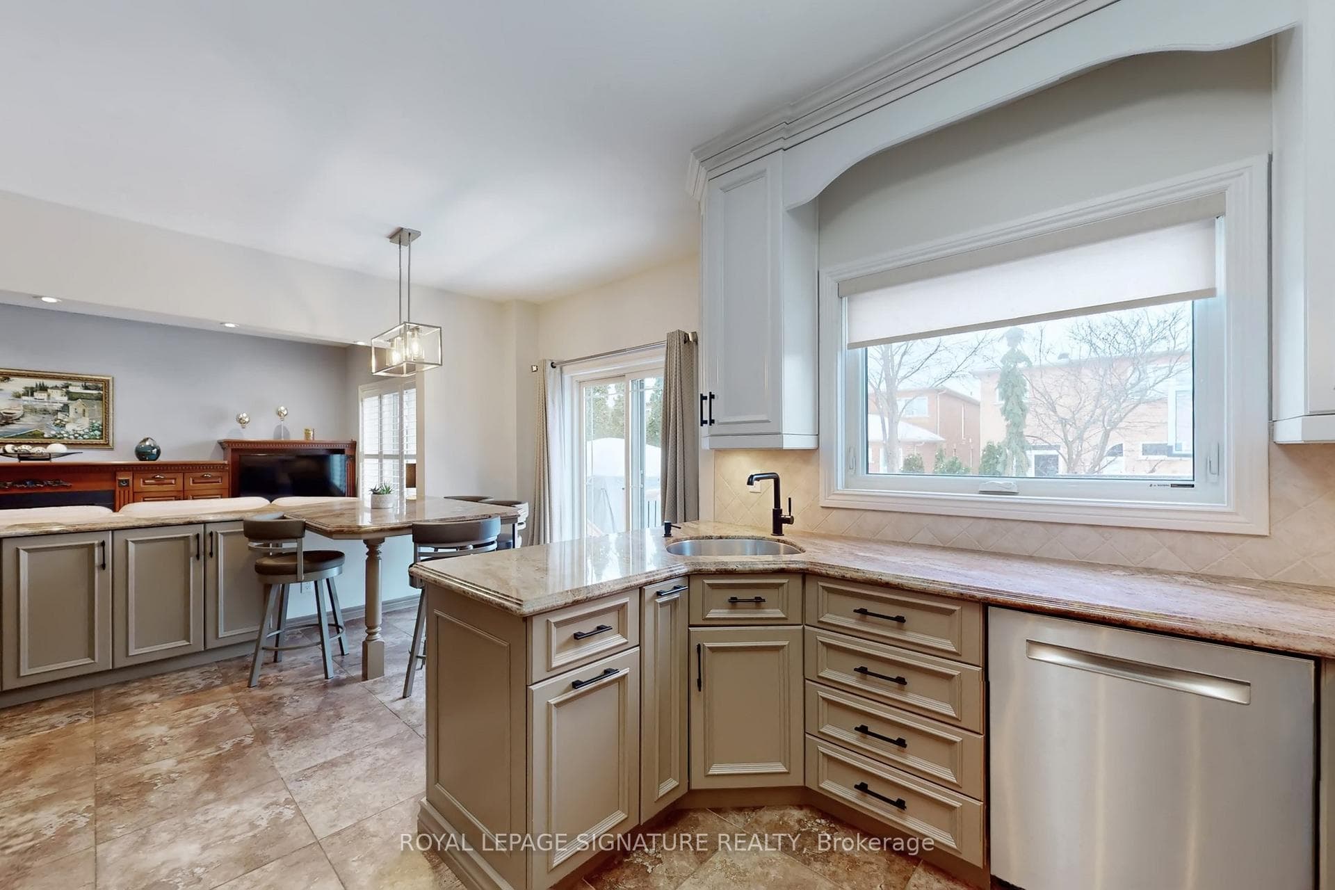 62 Legacy Drive photo 16