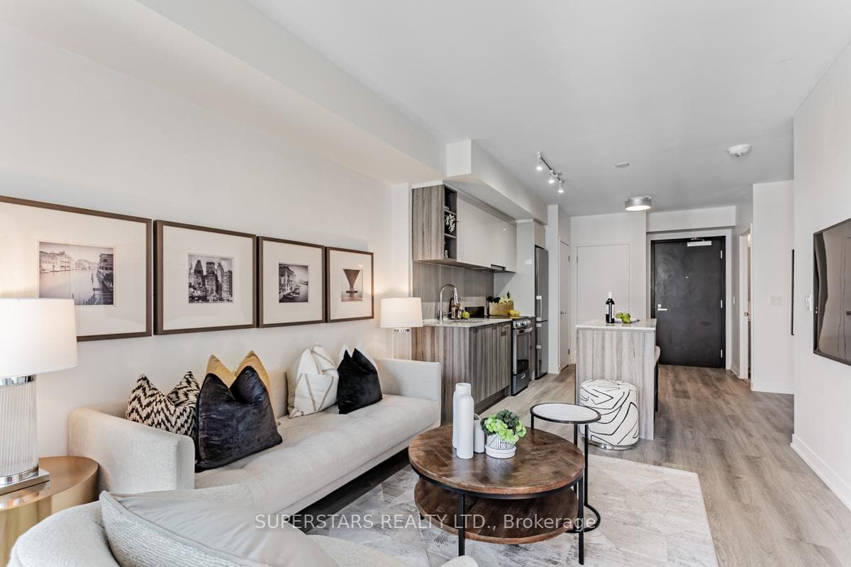 31 Tippett Road Unit 458 photo 11