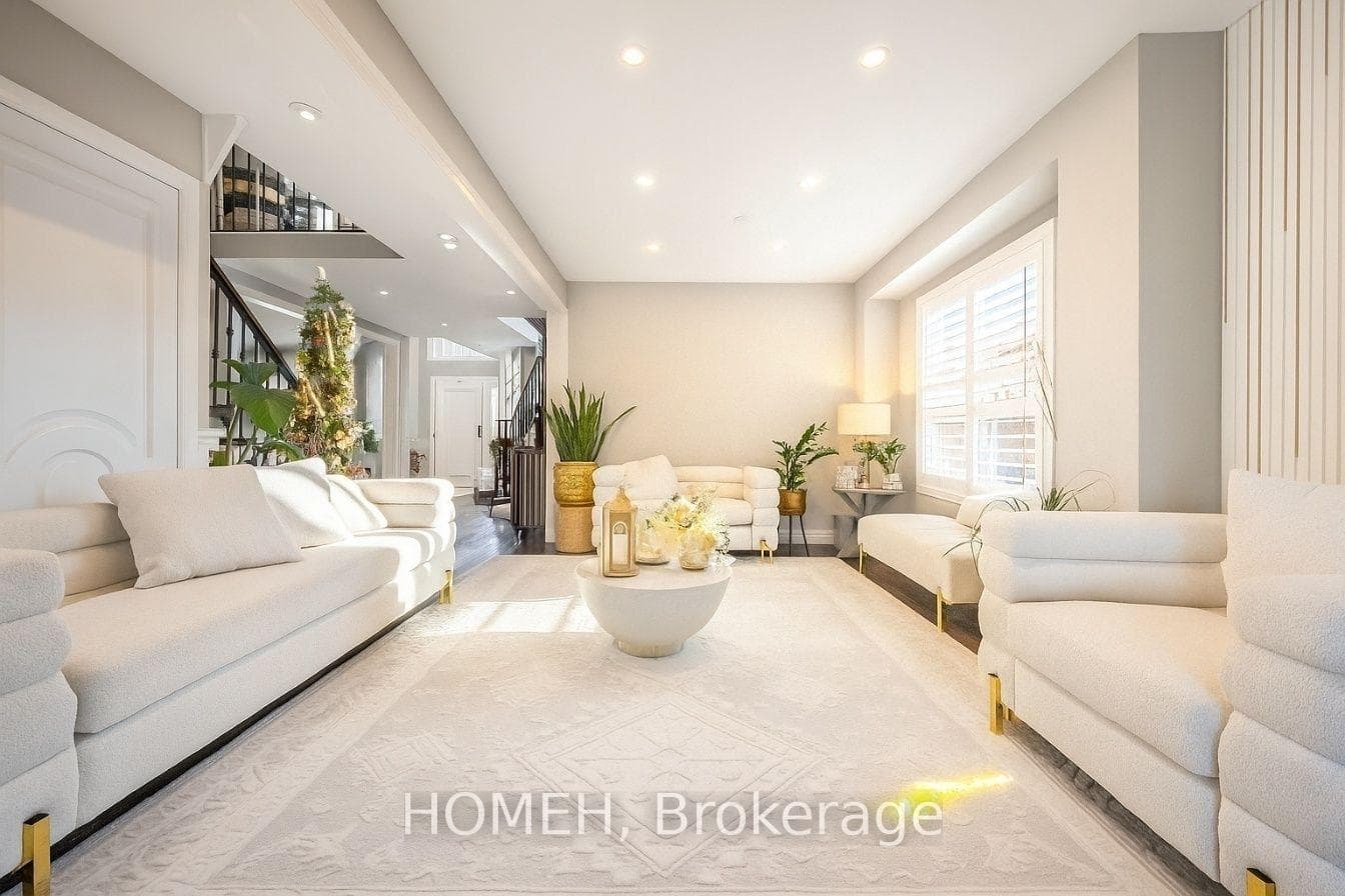 11 Bonny Meadows Drive photo 4