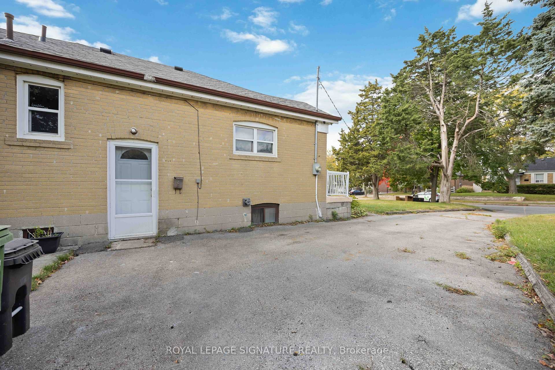 11 Flamingo Crescent photo 21